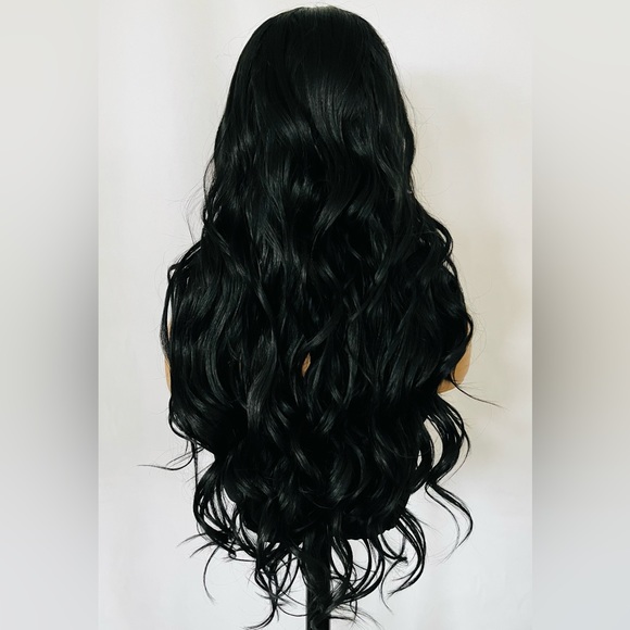Gorgeous 28” Lace Front Premium Fiber Black Wig - Picture 7 of 8
